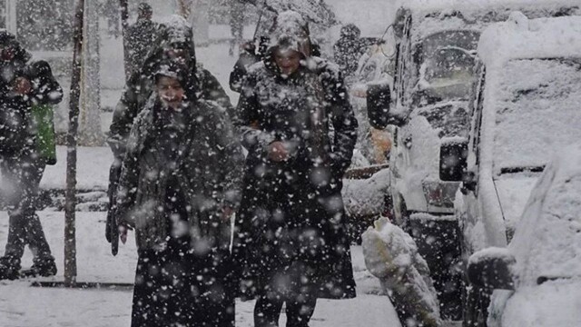 Yoğun Kar Geliyor! Meteoroloji Tarih Verdi: O İller Dikkat